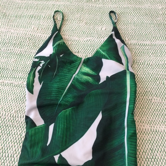 Palm Print One Piece - Picture 3 of 8